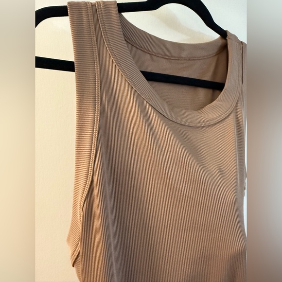 SHEIN Tan Ribbed Tank Top - Picture 2 of 4
